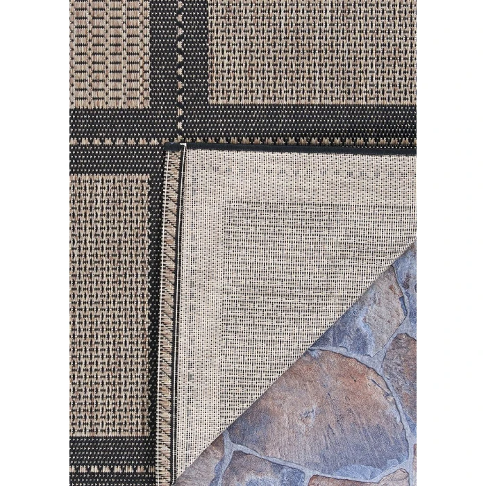 Couristan Recife Summit 9' Round Cocoa/Black Area Rug