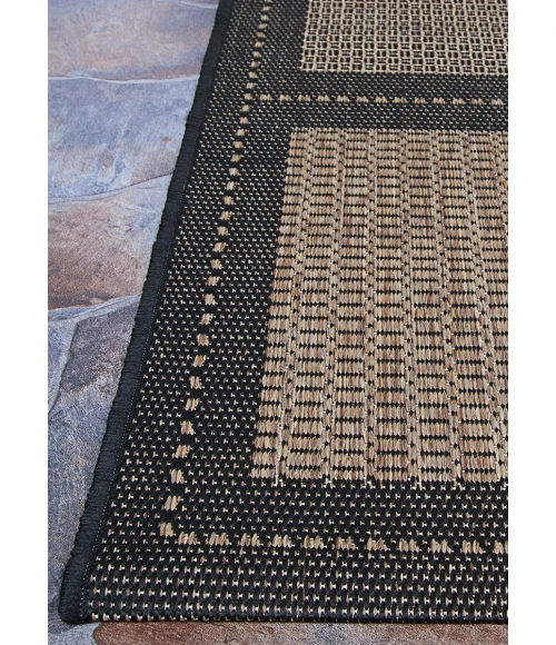 Couristan Recife Summit 2' x 4' Cocoa/Black Area Rug