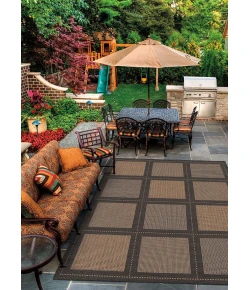 Couristan Recife Summit Cocoa/Black Area Rug 2 ft. X 3 ft. 7 in. Rectangle