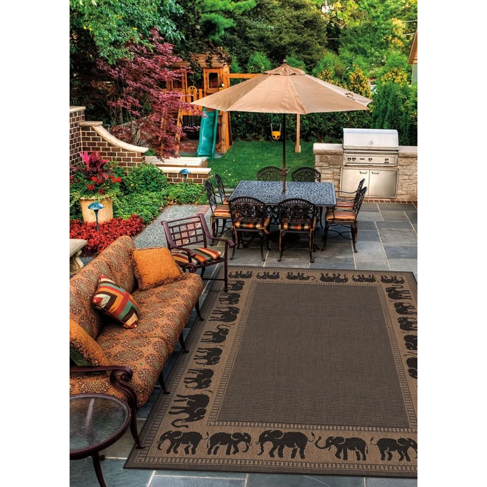 Couristan Recife Elephant 6' x 9' Cocoa/Black Area Rug