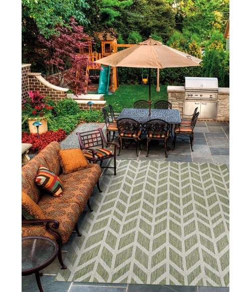 Couristan Recife Garden Key 8' Runner Sage/Champagne Area Rug