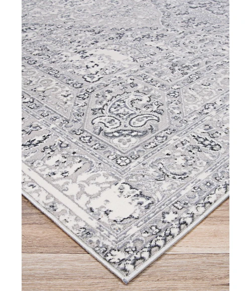 Couristan Brocatelle Belle Fleur 8' Runner Silver Area Rug