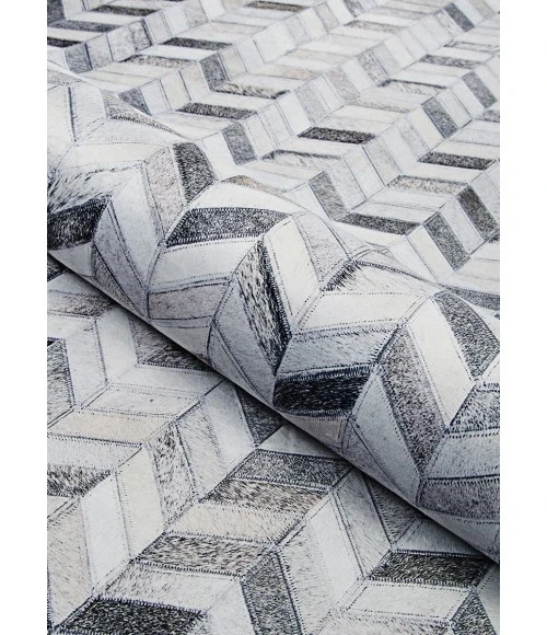 Couristan Prairie Vesle 2' x 4' Ice Caps Area Rug