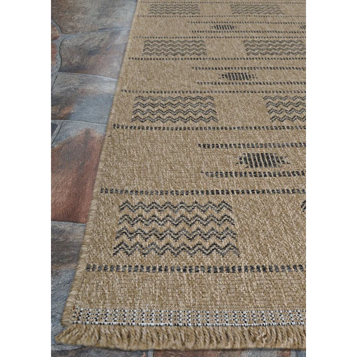 Couristan Naturalistic Natural/Charcoal 3702/1002 5 ft. 3 X 5 ft. 3 in. Round Rug
