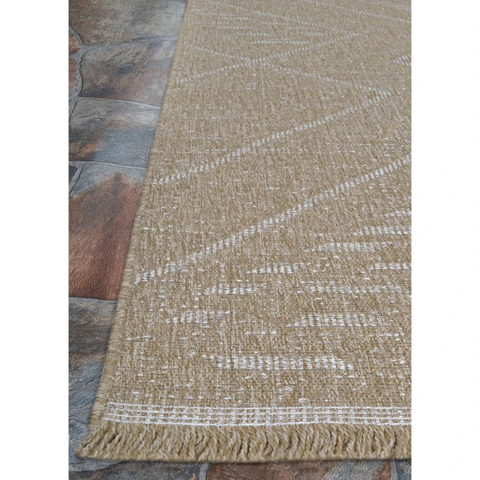 Couristan Naturalistic Natural/Cream 3703/1003 5 ft. 3 X 5 ft. 3 in. Round Rug