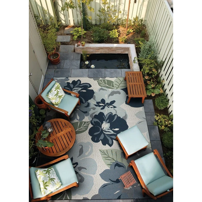 Couristan Dolce Novella 4' x 6' Grey Area Rug