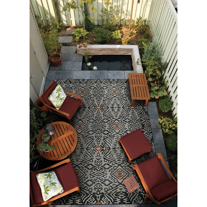 Couristan Dolce Mala 2' x 4' Smoke Area Rug