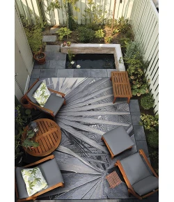 Couristan Dolce Kalamiarispalm Silver Area Rug 2 ft. 3 in. X 7 ft. 10 in. Rectangle