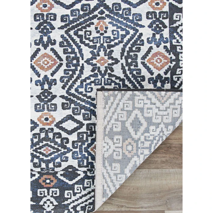 Couristan Everest Bohemia 5' x 8' Denim Ivory Area Rug