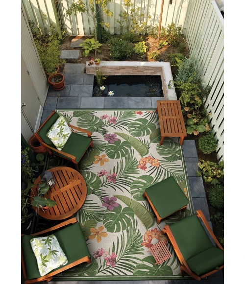 Couristan Dolce Flowering Fern 4' x 6' Ivory/Hunter Green Area Rug