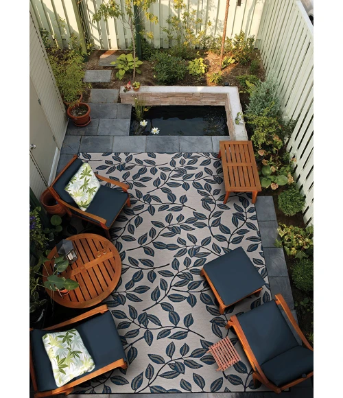 Couristan Dolce Ivory Slate Blue 7512/0845 2 ft. 3 in. X 7 ft. 10 in. Rectangle Rug