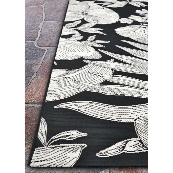 Couristan Dolce Nero 7517/2102 2 ft. 3 in. X 3 ft. 11 in. Rectangle Rug