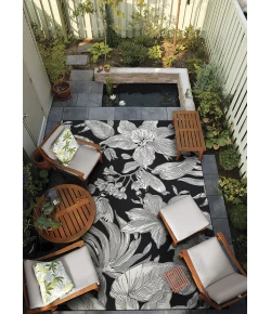 Couristan Dolce Nero 7517/2102 5 ft. 3 in. X 7 ft. 6 in. Rectangle Rug