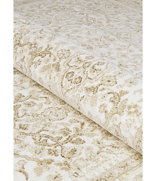 Couristan Marina St. Tropez 2' x 4' Champagne/Pearl Area Rug