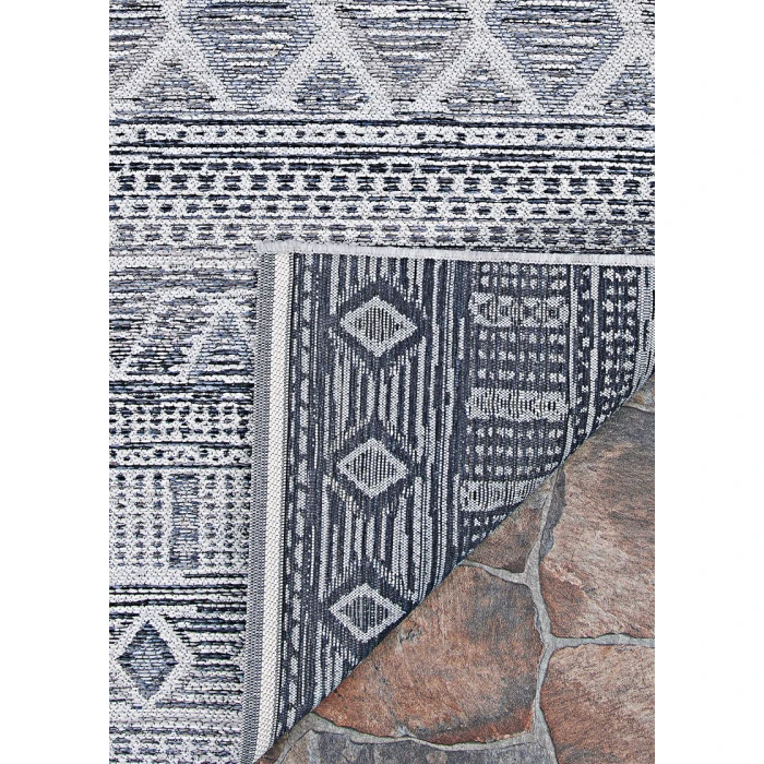 Couristan Cape Pensacola 2' x 4' Aluminum Area Rug