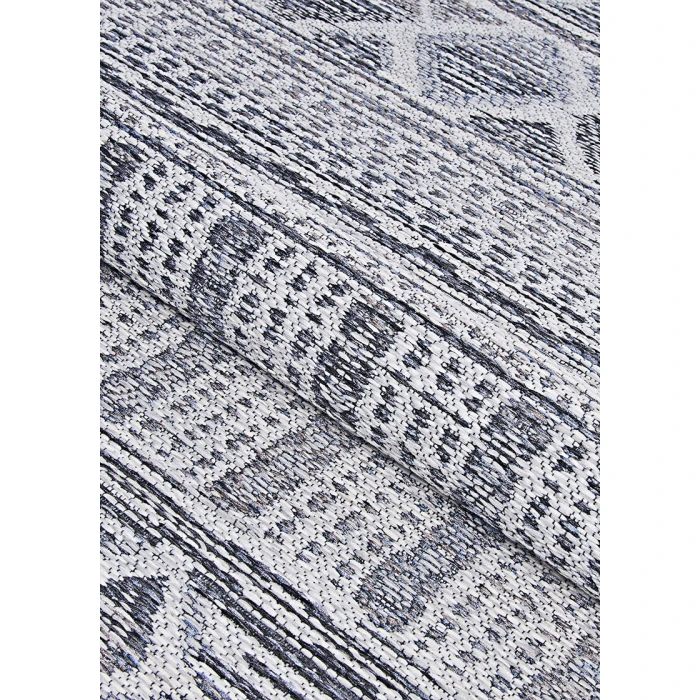 Couristan Cape Pensacola 2' x 4' Aluminum Area Rug