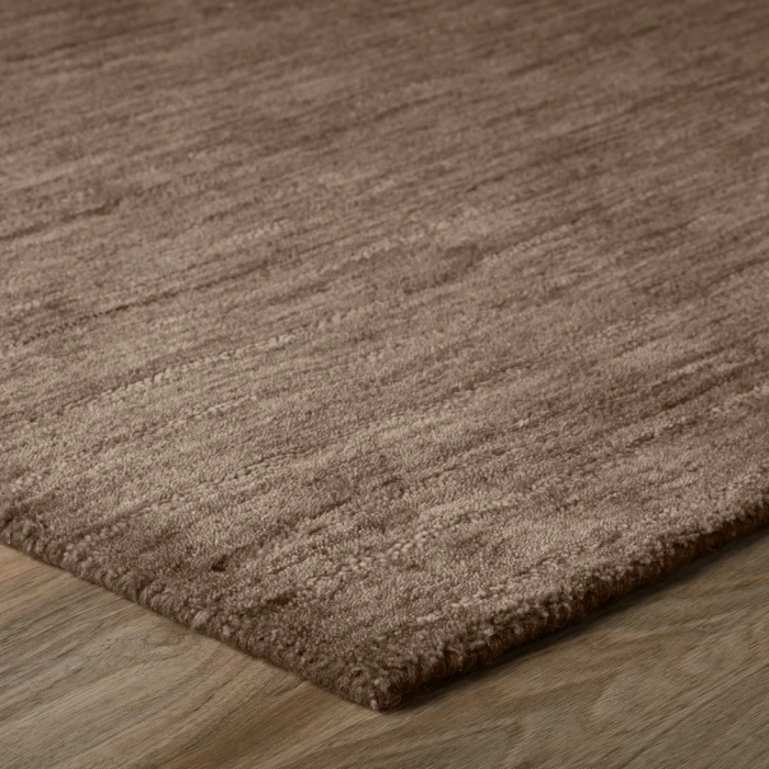 Dalyn Rafia RF100 Chocolate Area Rug 3 ft. 6 in. X 5 ft. 6 in. Rectangle