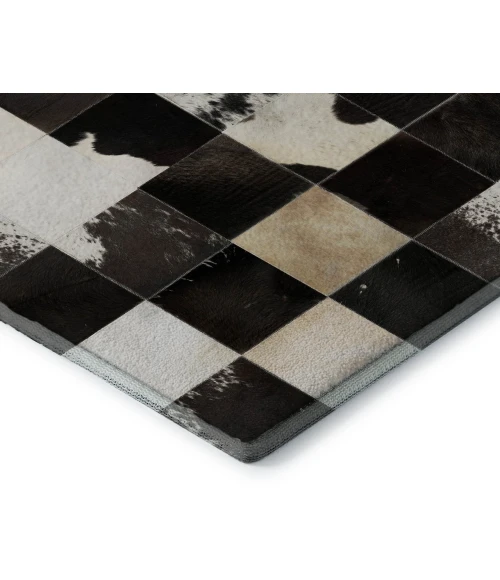 Dalyn Bozeman Black BM10 5ft. x 7ft.6in. Rug