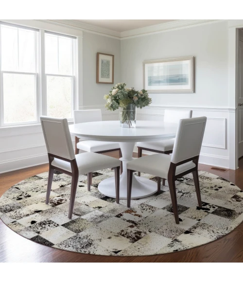 Dalyn Bozeman Ivory BM10 8ft. x 8ft. Rug