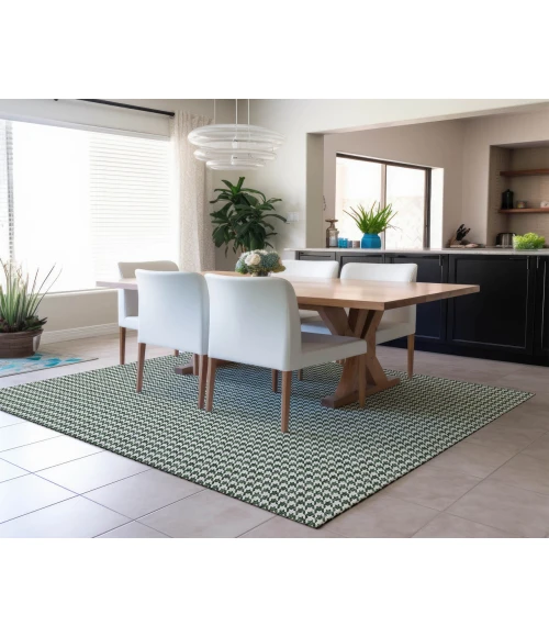 Dalyn Indoor/Outdoor Hinton HN1 Green Washable 5' x 7'6" Rug