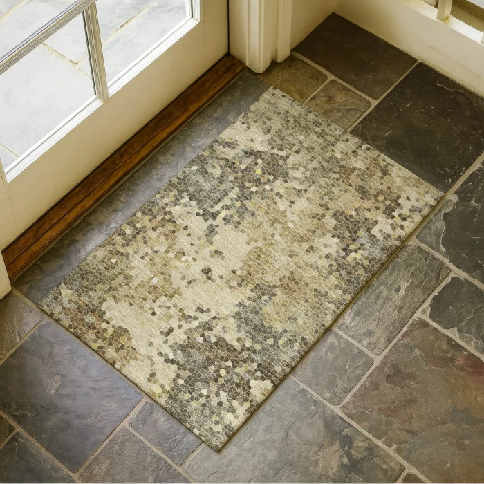 Dalyn Lumara Gold LM4 1ft.8in. x 2ft.6in. Rect. Rug
