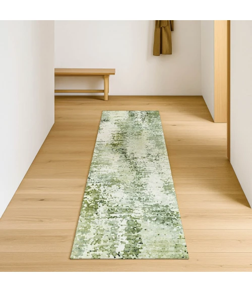 Dalyn Lumara Green LM5 2ft.3in. x 7ft.6in. Rect. Rug