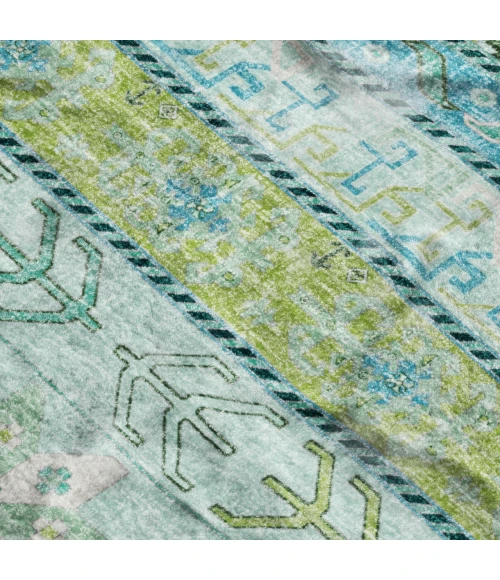 Dalyn Lorenzo Green LN3 8ft. x 8ft. Rug