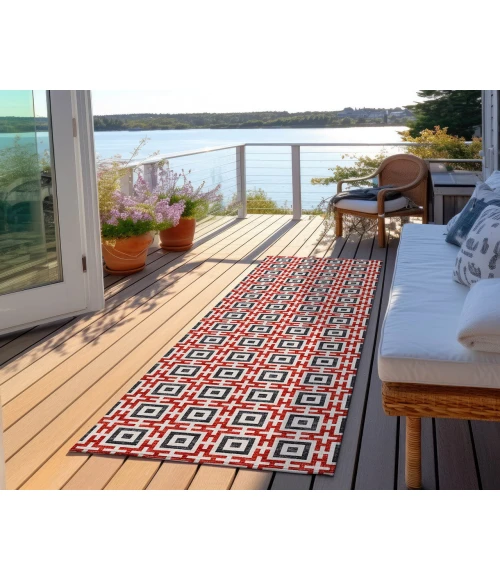 Dalyn Indoor/Outdoor Marlo MO1 Red Washable 2'3" x 10' Rug