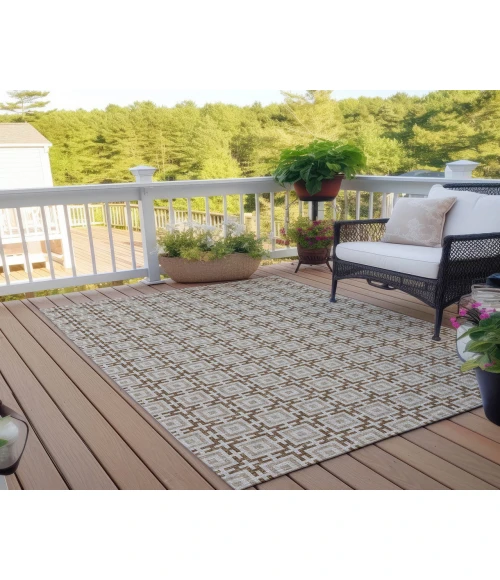 Dalyn Indoor/Outdoor Marlo MO1 Taupe Washable 8' x 10' Rug