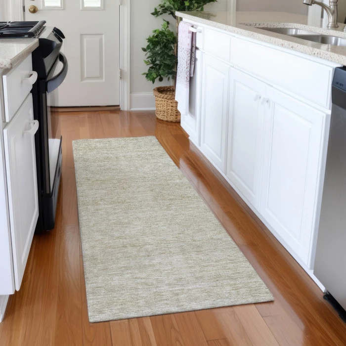 Dalyn Soft Essentials Brown SE1 2ft.3in. x 7ft.6in. Rug