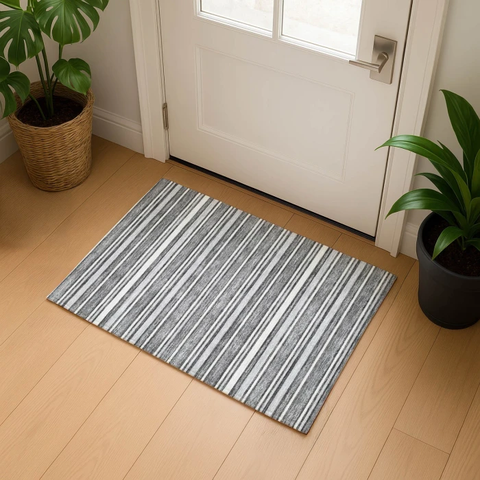 Dalyn Soft Essentials Gray SE2 1ft.8in. x 2ft.6in. Rug
