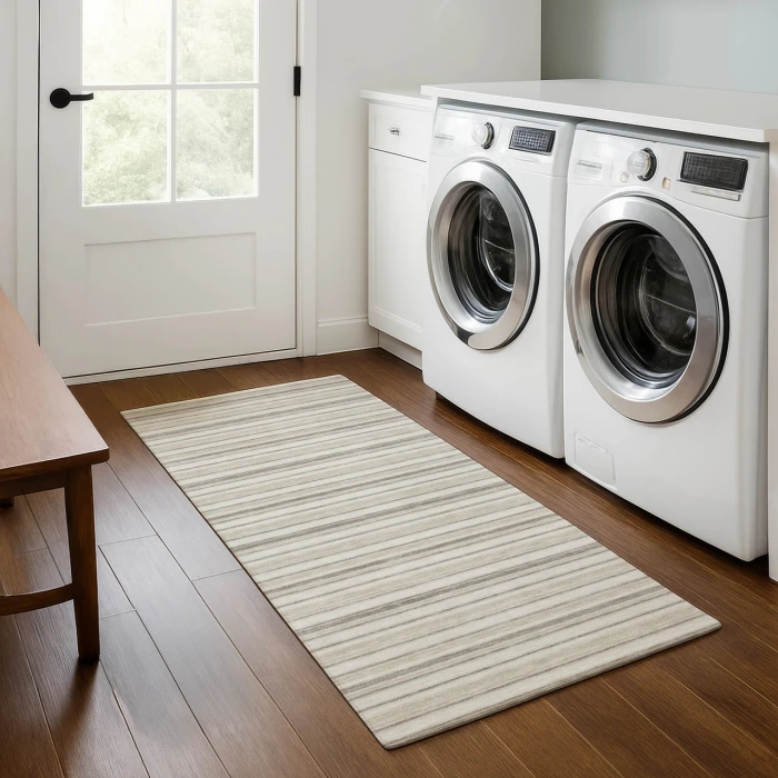 Dalyn Soft Essentials Ivory SE2 2ft.3in. x 7ft.6in. Rug