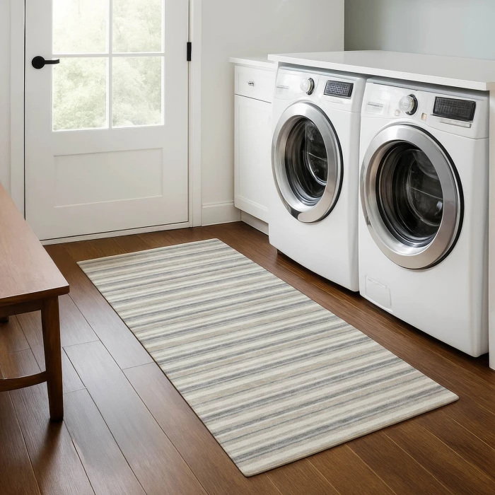 Dalyn Soft Essentials Gray SE2 2ft.3in. x 7ft.6in. Rug