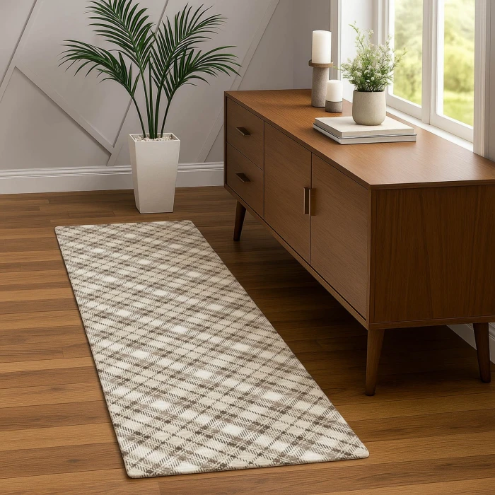 Dalyn Soft Essentials Brown SE3 2ft.3in. x 7ft.6in. Rug