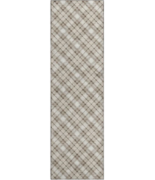 Dalyn Soft Essentials Brown SE3 2ft.3in. x 7ft.6in. Rug