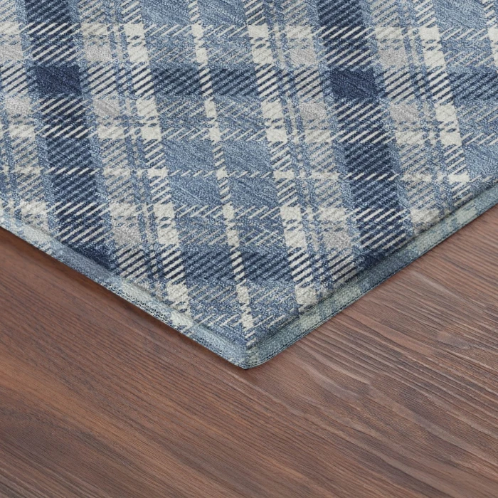 Dalyn Soft Essentials Blue SE3 2ft.6in. x 3ft.10in. Rug