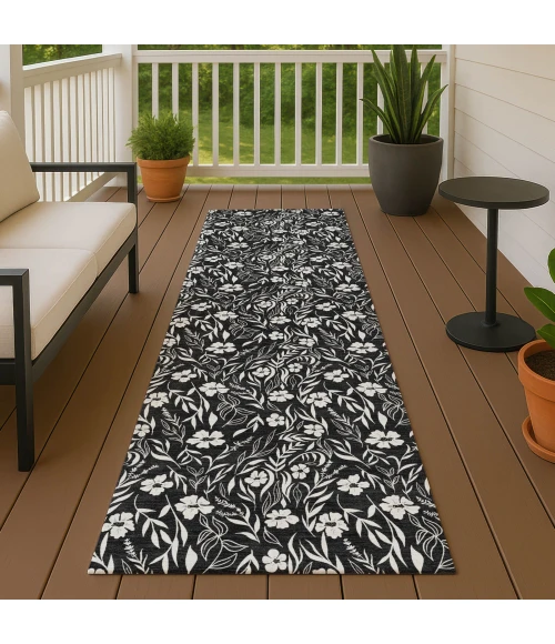 Dalyn Soft Essentials Black SE4 2ft.3in. x 7ft.6in. Rug