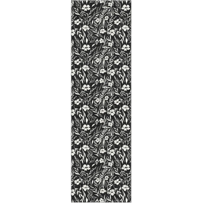 Dalyn Soft Essentials Black SE4 2ft.3in. x 7ft.6in. Rug