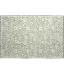 Dalyn Soft Essentials Green SE4 1ft.8in. x 2ft.6in. Rug