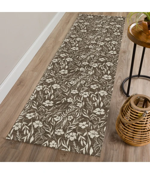 Dalyn Soft Essentials Brown SE4 2ft.3in. x 7ft.6in. Rug