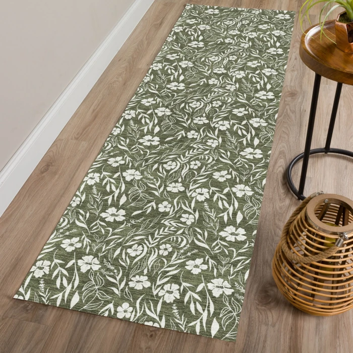 Dalyn Soft Essentials Green SE4 2ft.3in. x 7ft.6in. Rug