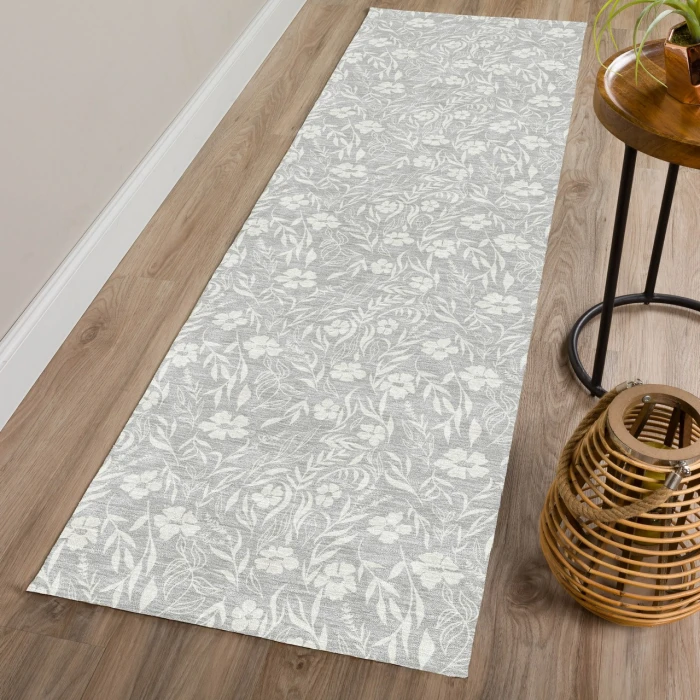 Dalyn Soft Essentials Gray SE4 2ft.3in. x 7ft.6in. Rug