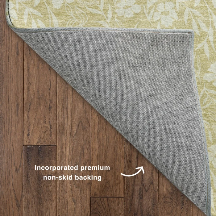 Dalyn Soft Essentials Gold SE4 2ft.3in. x 7ft.6in. Rug