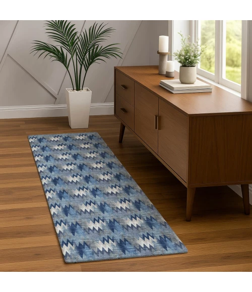 Dalyn Soft Essentials Blue SE5 2ft.3in. x 7ft.6in. Rect. Rug