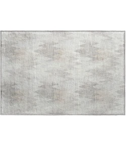 Dalyn Soft Essentials Ivory SE5 1ft.8in. x 2ft.6in. Rect. Rug