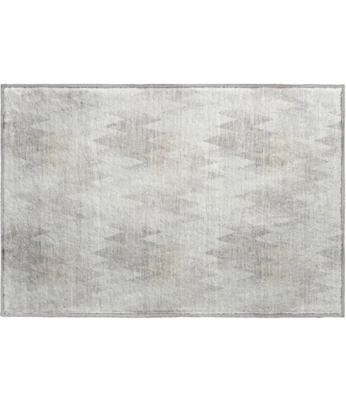 Dalyn Soft Essentials Ivory SE5 1ft.8in. x 2ft.6in. Rect. Rug