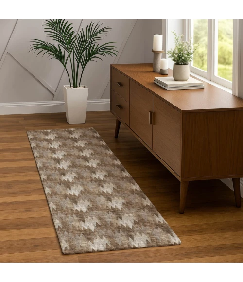 Dalyn Soft Essentials Brown SE5 2ft.3in. x 7ft.6in. Rect. Rug
