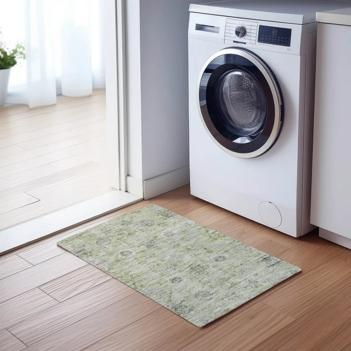 Dalyn Solace Green SL10 1ft.8in. x 2ft.6in. Rug