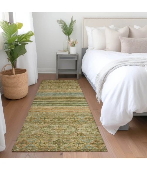Dalyn Tabrook Green TB7 2ft.3in. x 7ft.6in. Rug