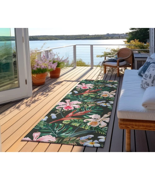 Dalyn Indoor/Outdoor Tropics TC6 Black Washable 2'3" x 7'6" Runner Rug